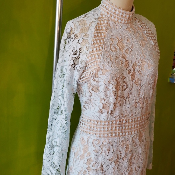 PrettyLittleThing Dresses & Skirts - PrettyLittleThing Isobel High Neck Body Con Mini